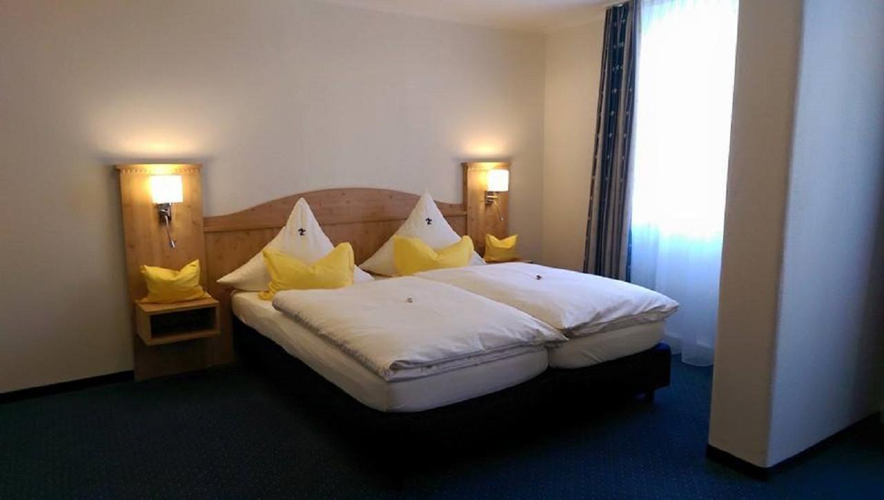 Hotel Zur Post Trostberg Exteriör bild